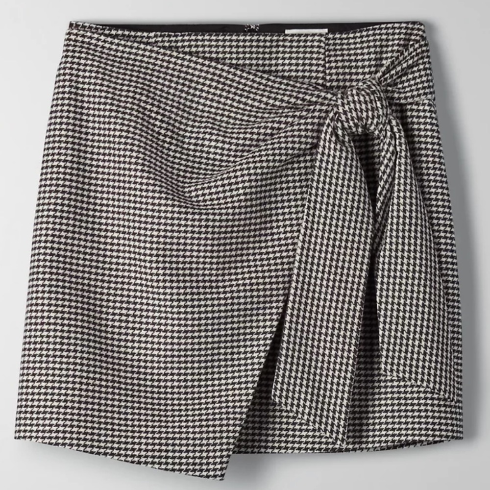 Aritzia Wilfred plaid mini wrap skirt wool cashmere blend preppy academia